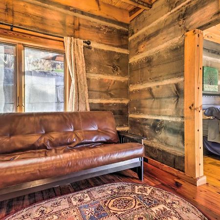 The Cabin At Marys Place With Deck And Mtn Views! Villa Maggie Valley Buitenkant foto