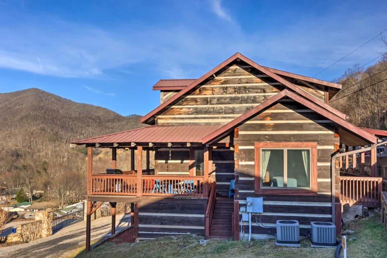 The Cabin At Marys Place With Deck And Mtn Views! Villa Maggie Valley Buitenkant foto